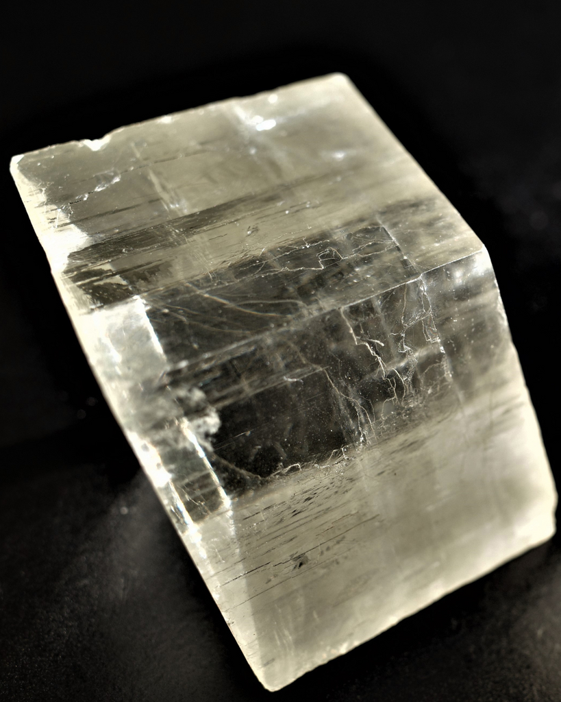 Discover the Wonders of Calcite: A Gem Enthusiast's Guide