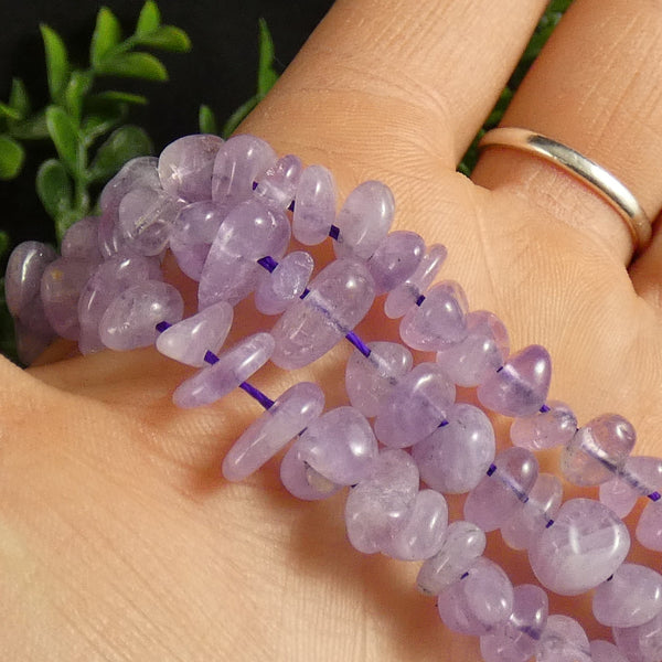 Lilac Amethyst Ream - Tumbled Chip Beads (various)